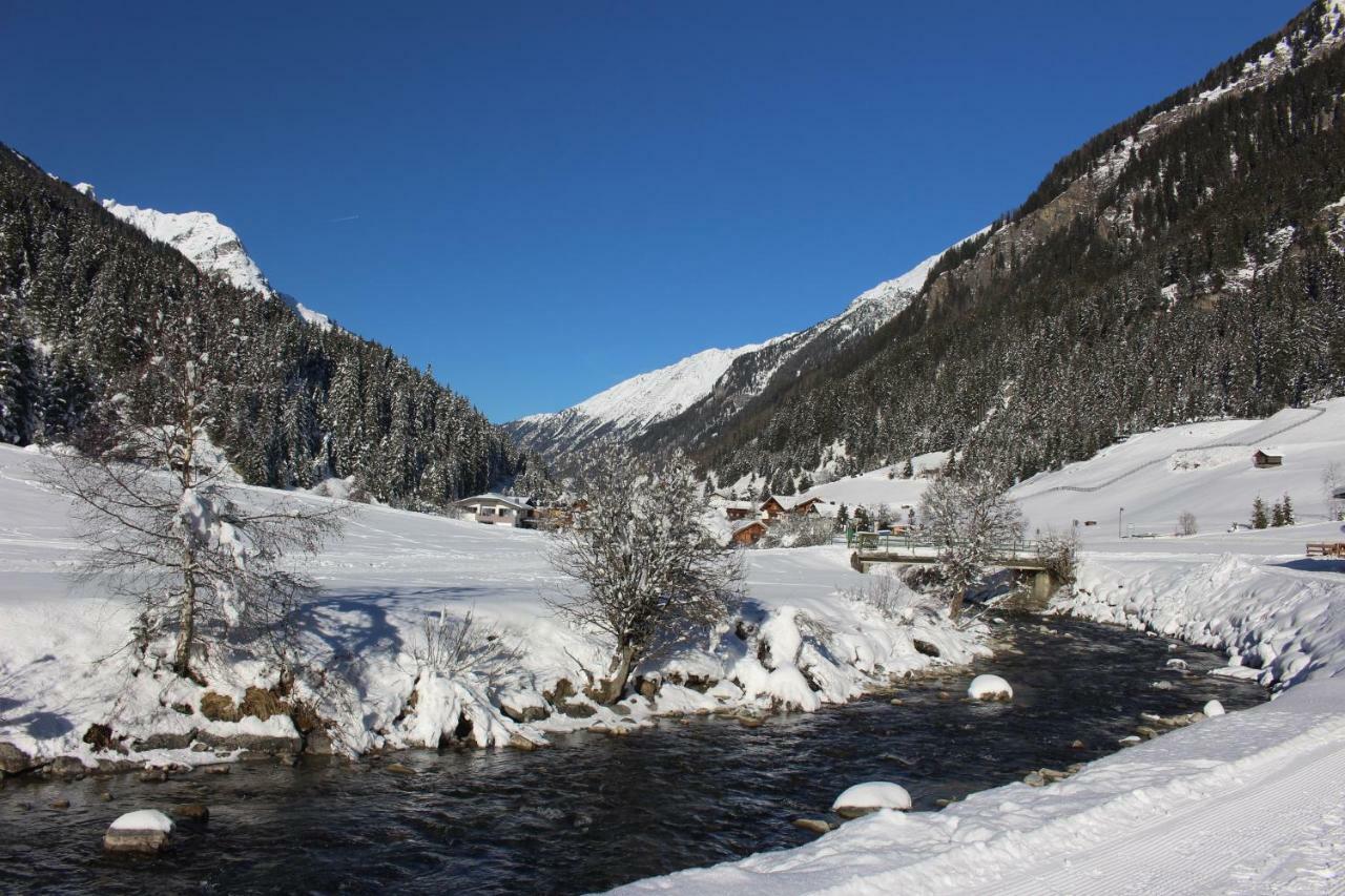 Apart Alpenjuwel Sankt Leonhard im Pitztal Esterno foto